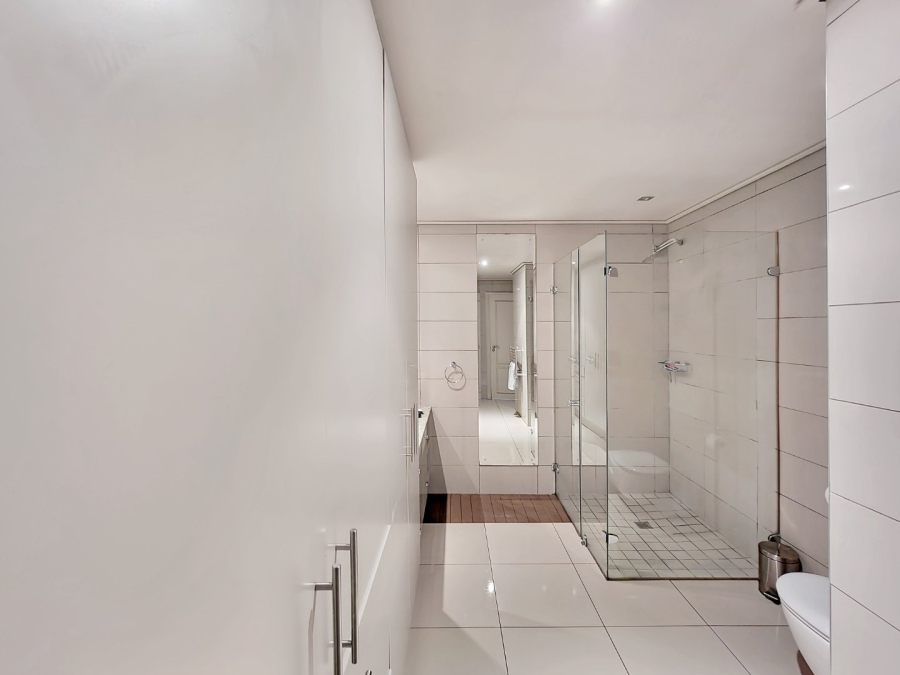 1 Bedroom Property for Sale in Green Point Western Cape